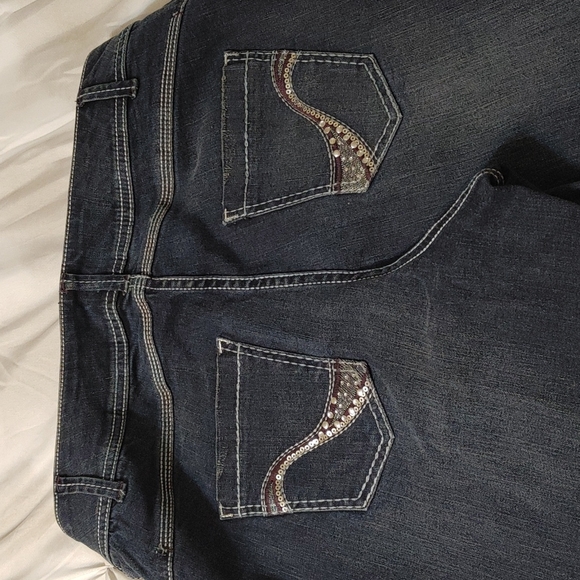 Lane Bryant capri Genius fit jeans size 16. - Picture 4 of 14